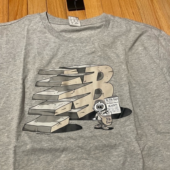 NWT New Balance Grey Tee Shirt Size Large - Picture 2 of 10